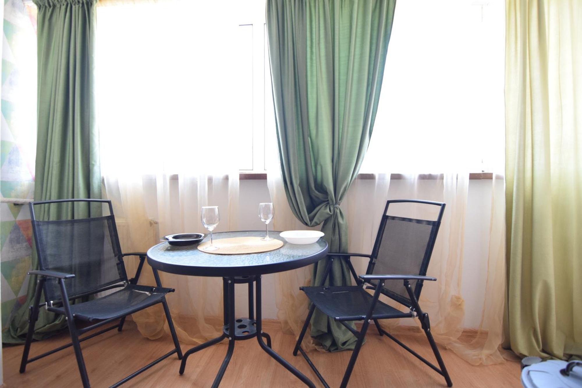 Studio In The Center Of Boekarest Buitenkant foto